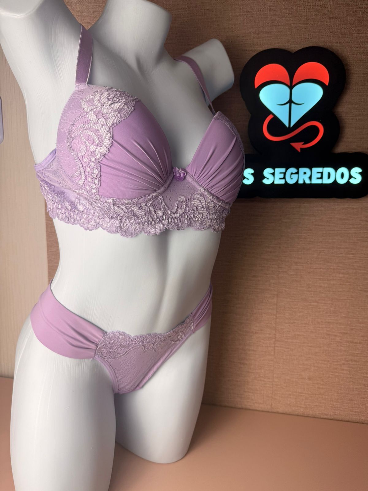 Conjunto Rendado Lilas G
